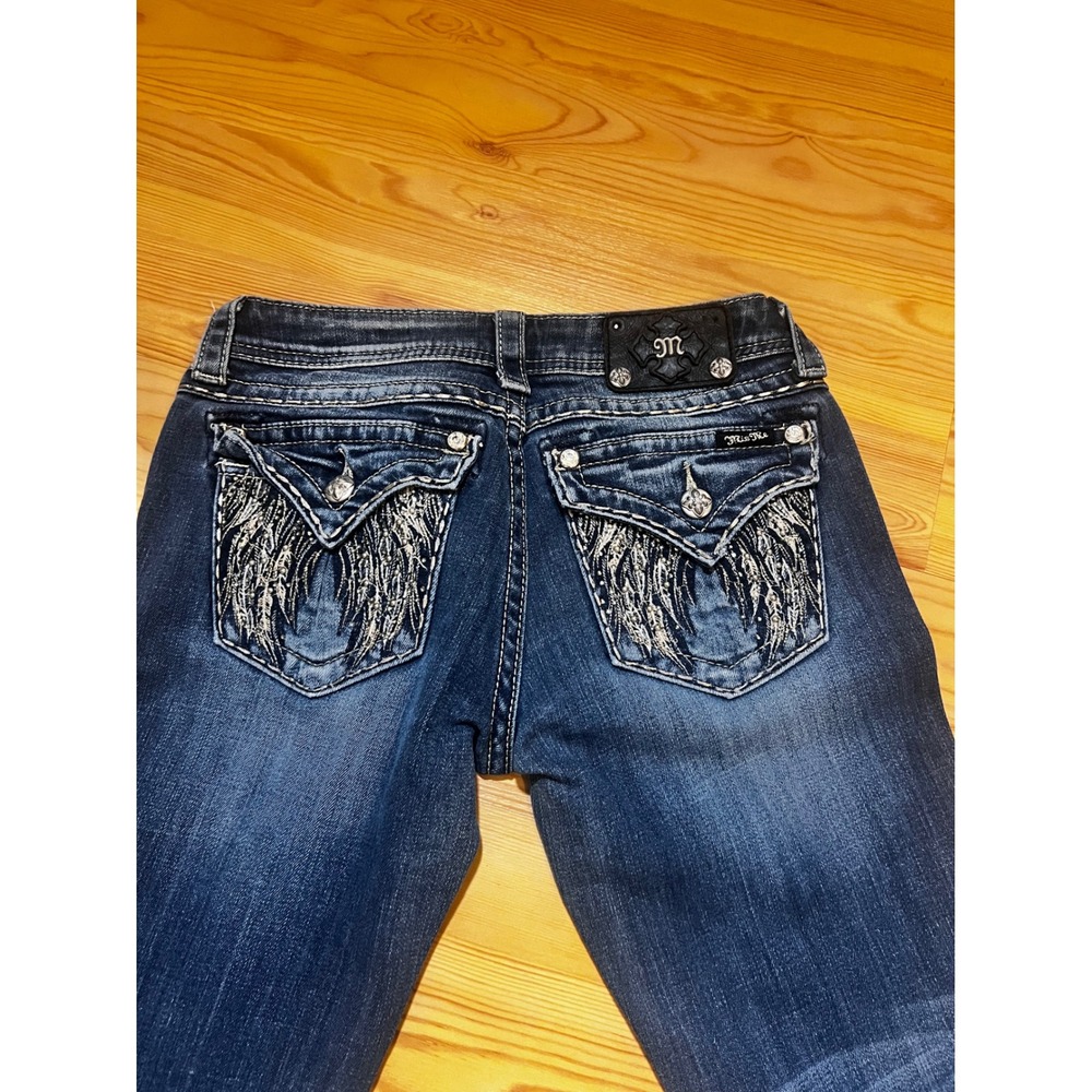 Miss Me Straight Leg Jeans Dark Wash Distressed Wing Flap Pocket JE5616T4N 27 - Picture 7 of 7